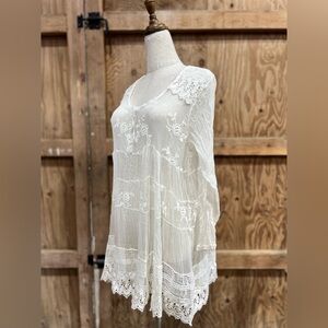TEMPO PARIS Embroidered Crochet Peasant Boho Blouse Tunic Top Overlay